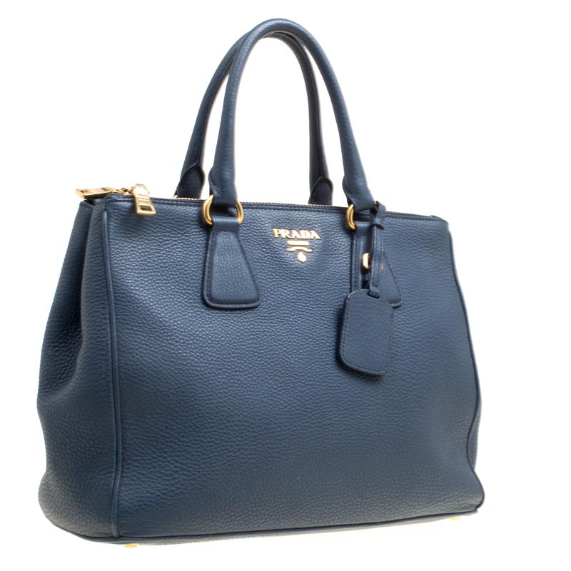 Prada Blue Vitello Daino Leather Double Zip Top Handle Bag In Excellent Condition In Dubai, Al Qouz 2