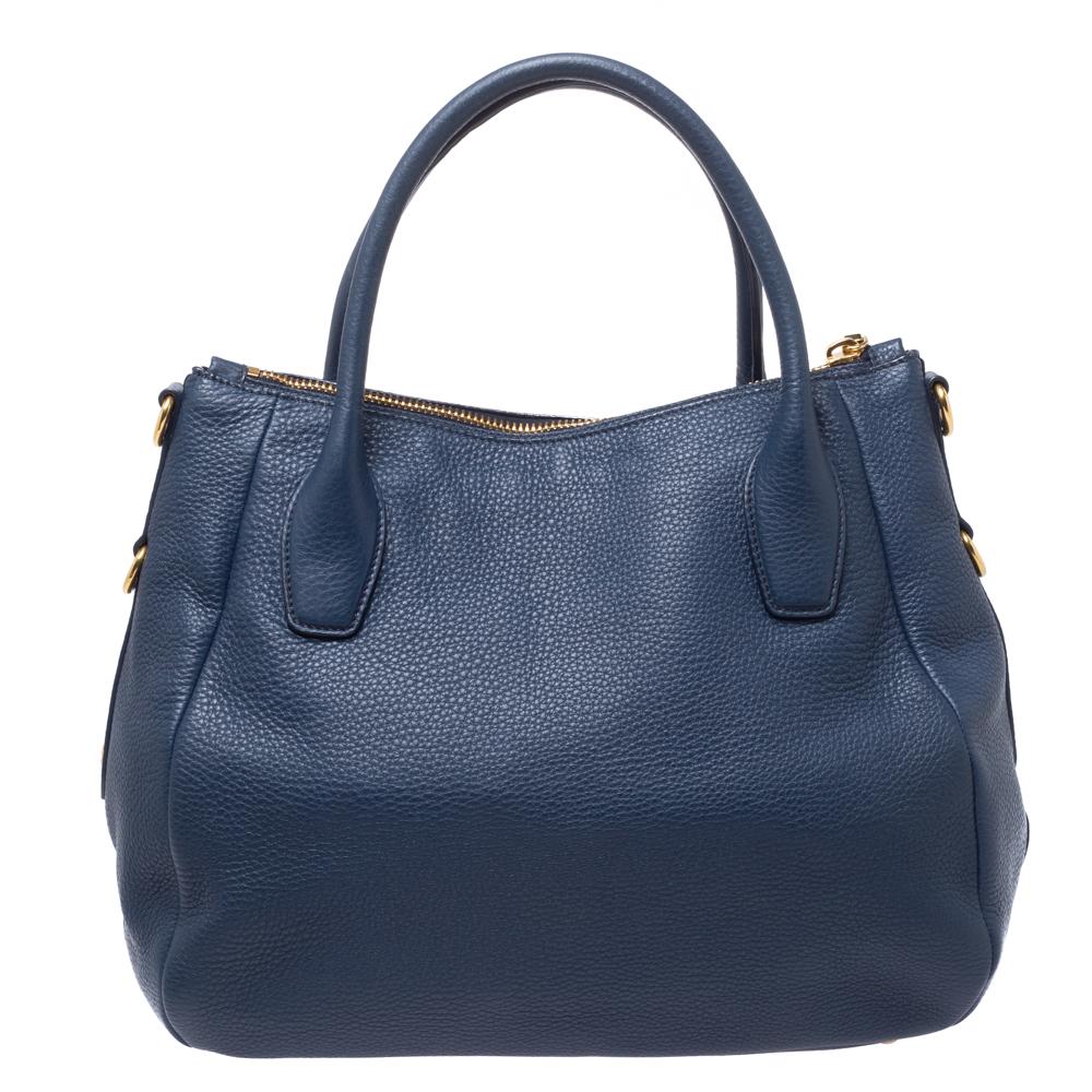 Prada Blue Vitello Daino Leather Sacca 2 Manici Hobo In Good Condition In Dubai, Al Qouz 2