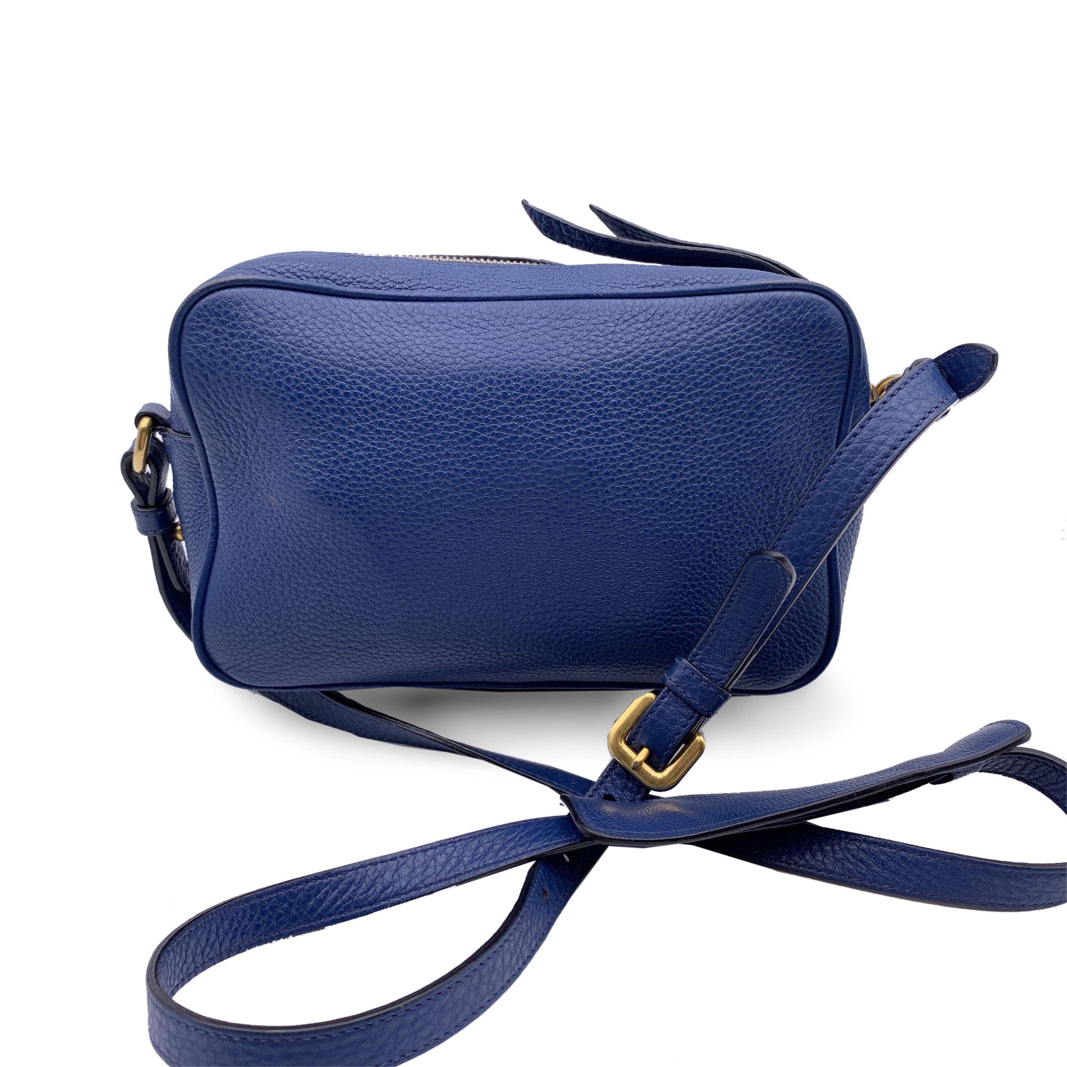 Prada Blue Vitello Phenix Leather Crossbody Messenger Camera Bag In Excellent Condition For Sale In Rome, Rome