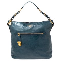 Sac cabas Prada en cuir Vitello Shine bleu