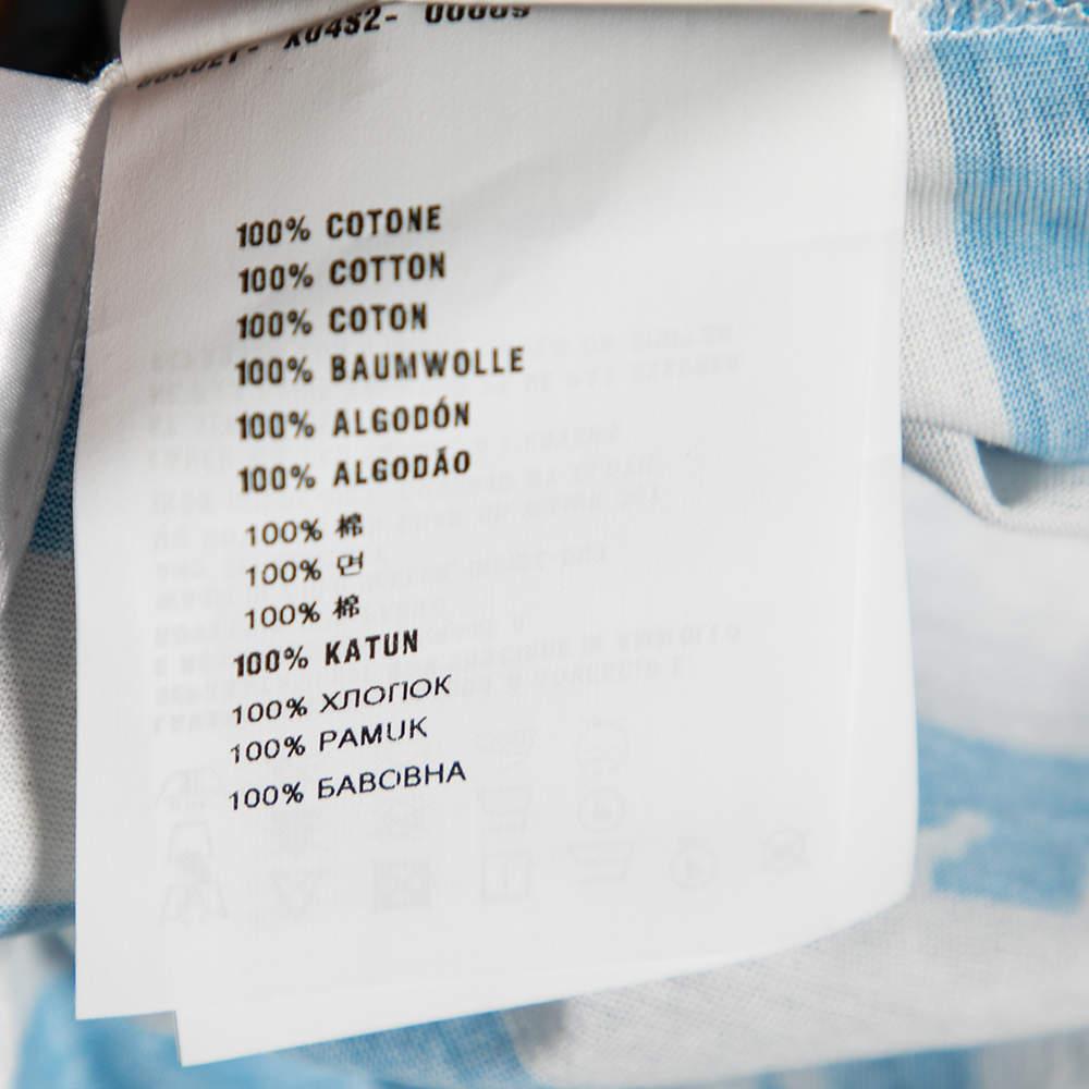 Robe Prada à manches courtes en coton imprimé à rayures bleues et blanches, taille M État moyen - En vente à Dubai, Al Qouz 2