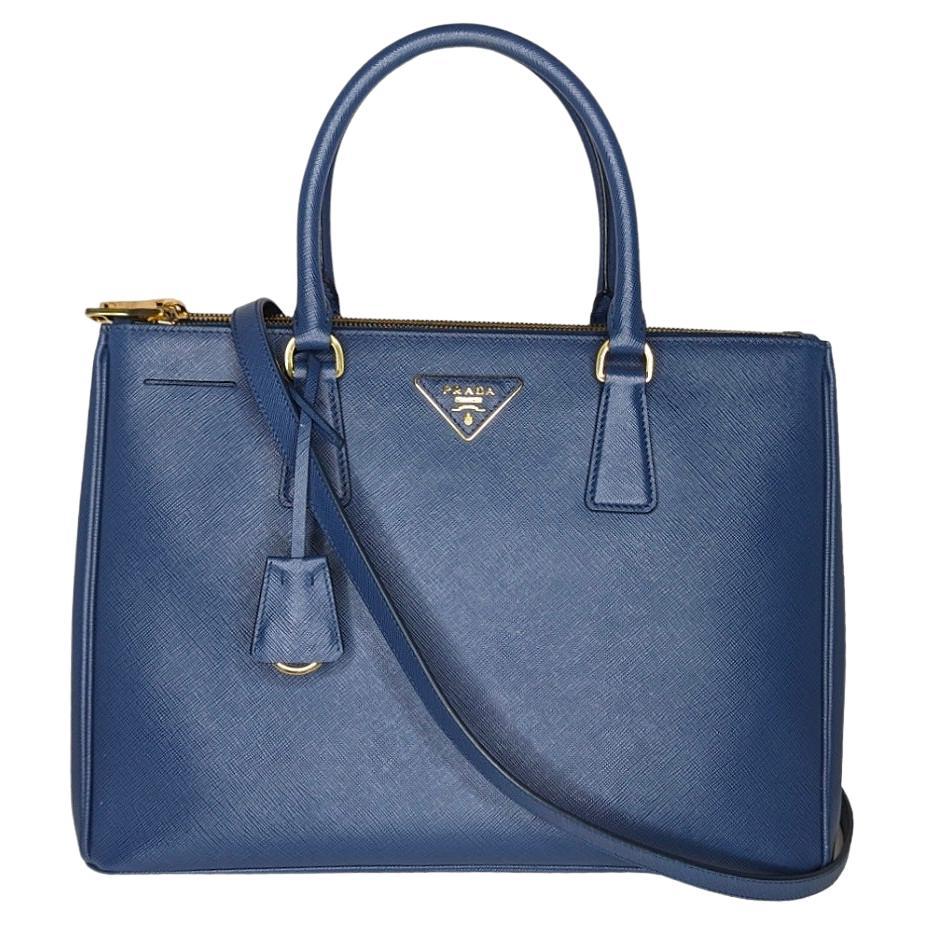 Prada Bluette Saffiano Lux Große Galleria-Tasche mit doppeltem Reißverschluss im Angebot