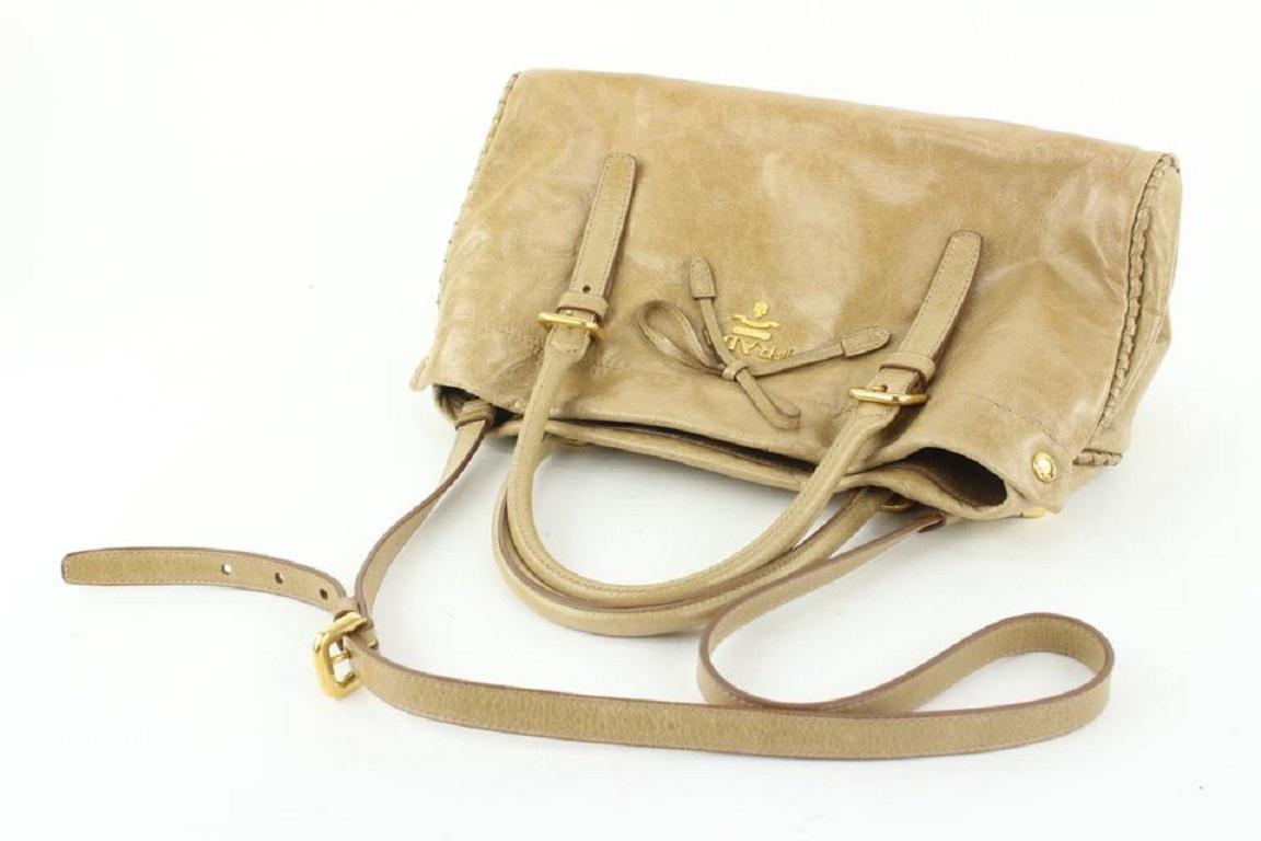 Prada BN1866 Beige Vitello Shine Leather Bow Shopping Bag with Strap 459pr6 For Sale 1