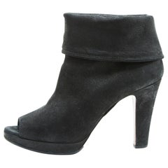 Bottes Prada en cuir grainé noir, taille 39,5