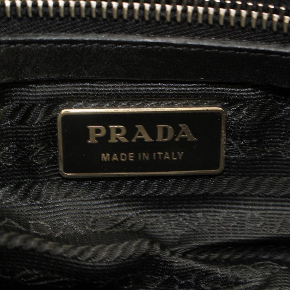 Prada Boston Umhängetasche 869473 aus schwarzem Nylon im Angebot 7