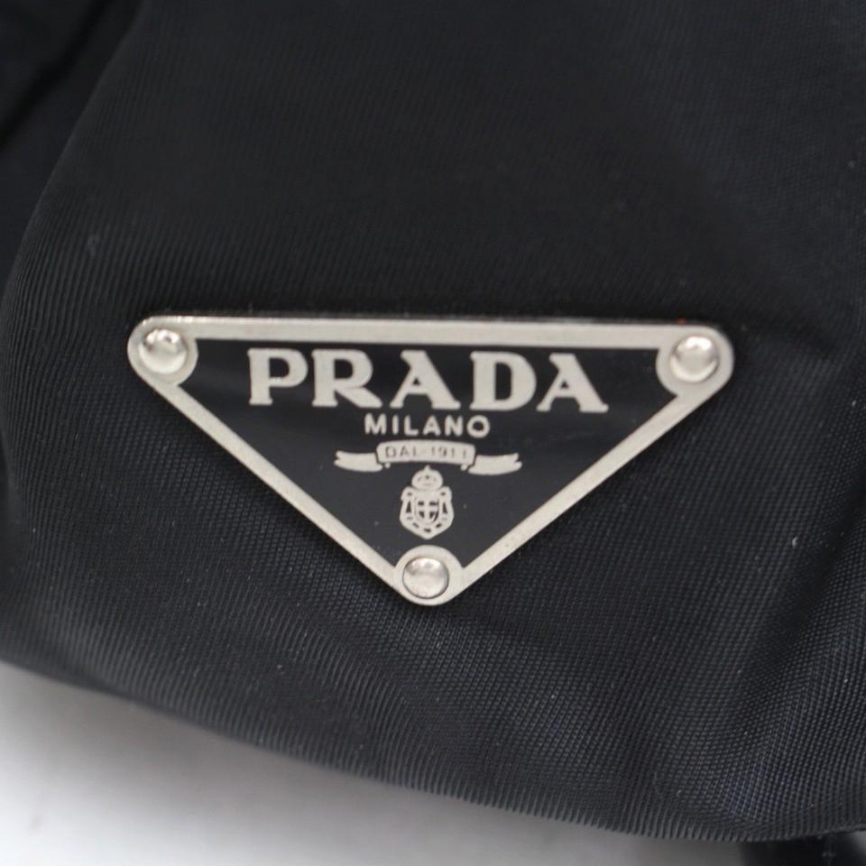 Prada Boston Umhängetasche 869473 aus schwarzem Nylon (Schwarz) im Angebot