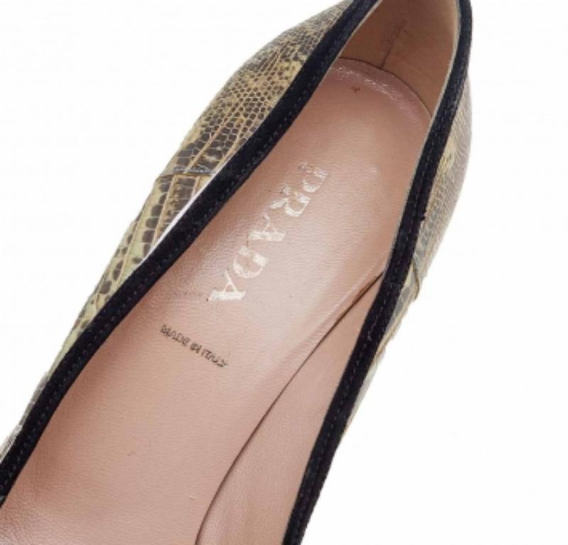 Prada Brown/Beige Lizard Leather Embellished Pumps Size 38.5 For Sale 2