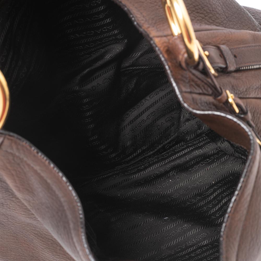 Prada Brown Cervo Leather Zip Around Hobo In Good Condition In Dubai, Al Qouz 2