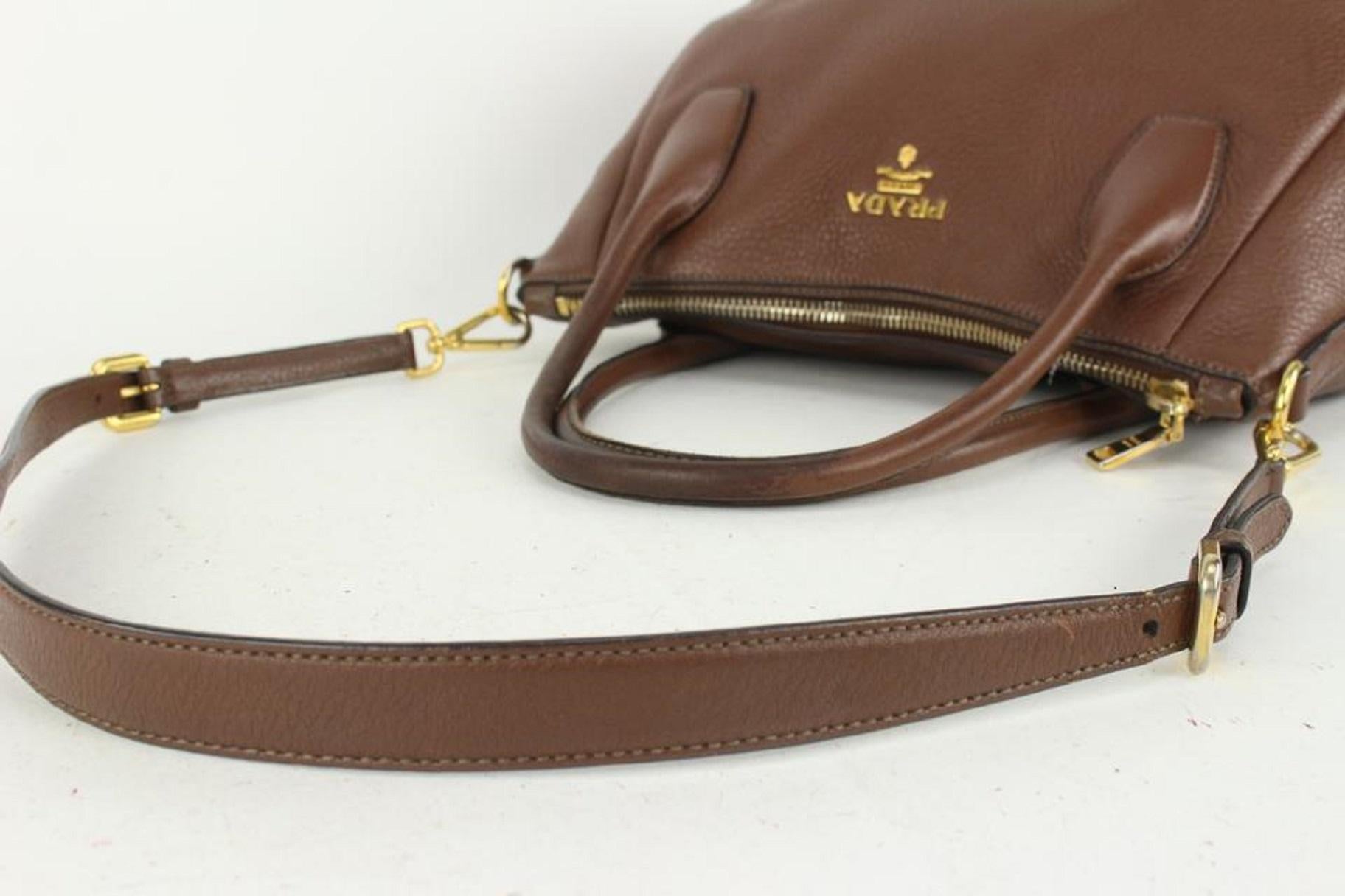 Prada Brown Daino Vitello Leather 2way ConvertibleTote Bag 818pr58 In Good Condition In Dix hills, NY