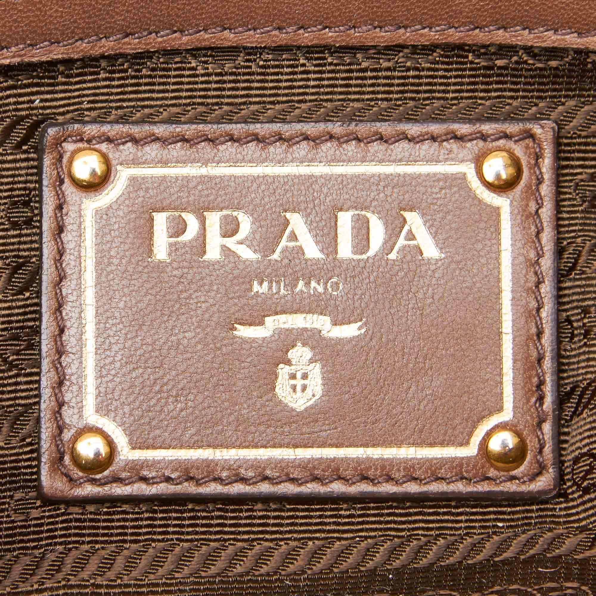 Prada Brown Gathered Leather Handbag For Sale 2