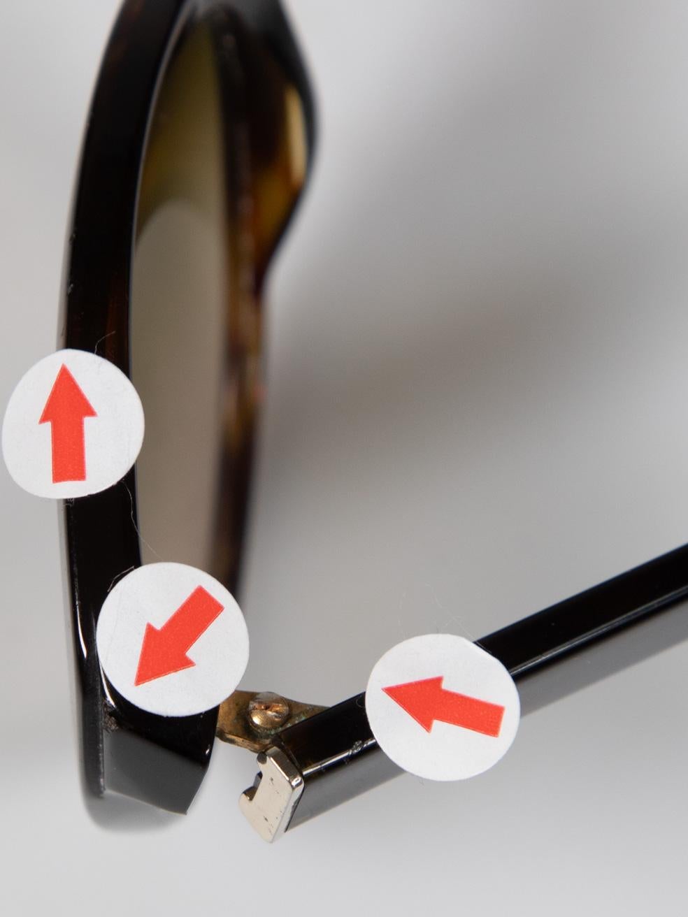 Gafas de sol con logotipo degradado marrón de Prada en venta 3