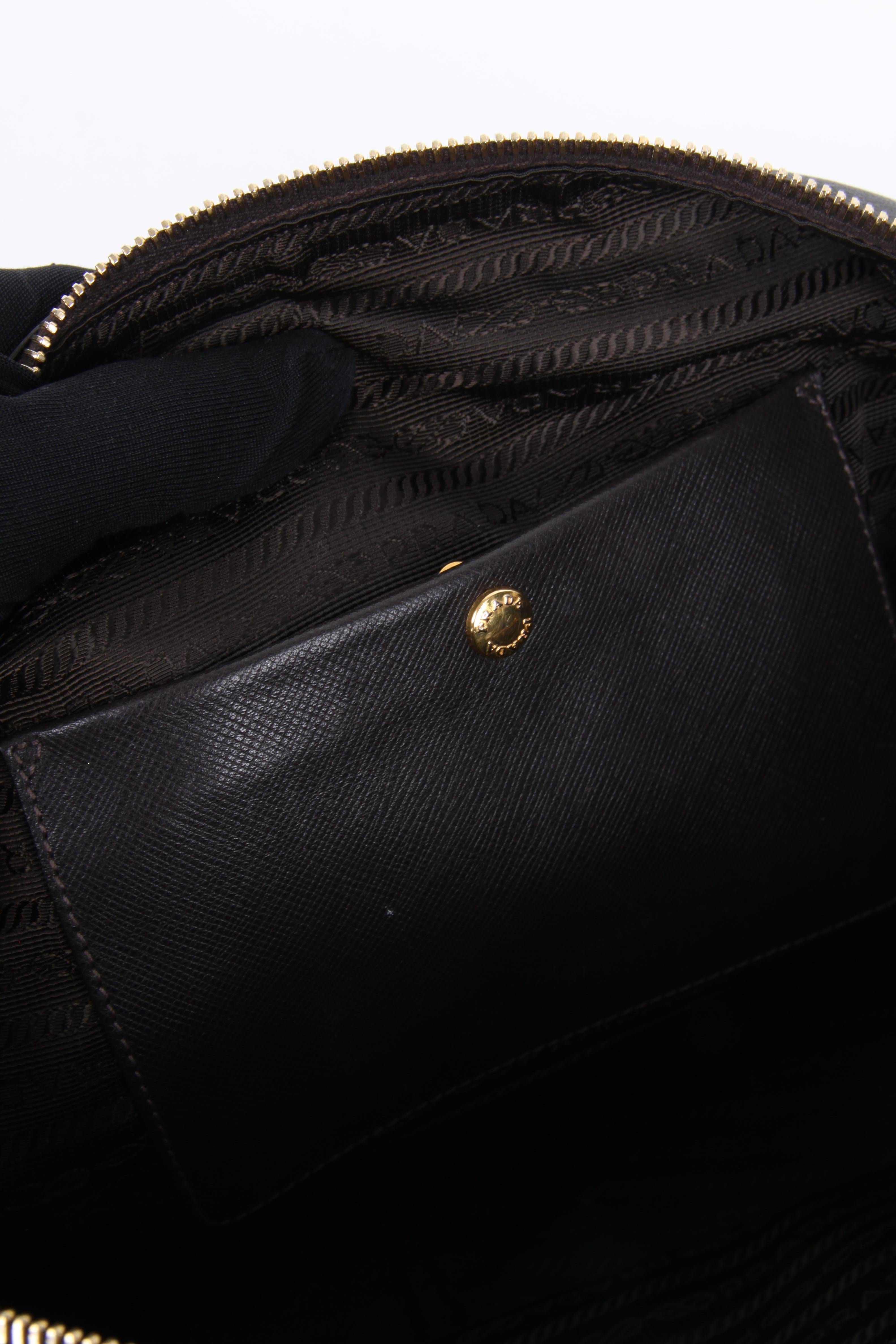 Prada Brown Leather Green Canvas Handbag For Sale 3