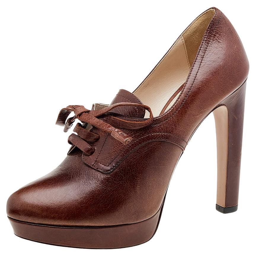 Prada Brown Leather Lace Up Booties Size 40 For Sale