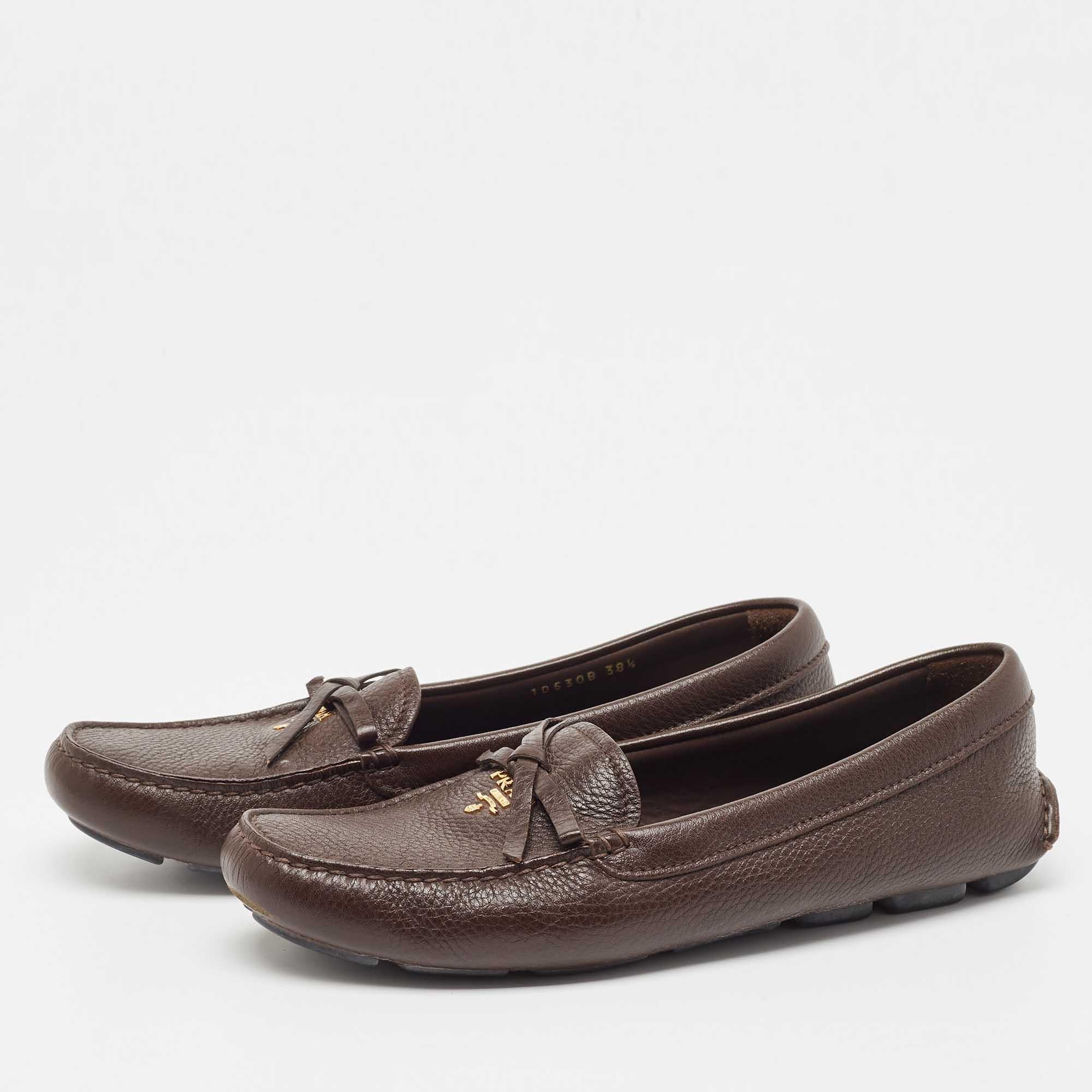 Prada Brown Leather Logo Detail Bow Loafers Size 38.5 For Sale 4