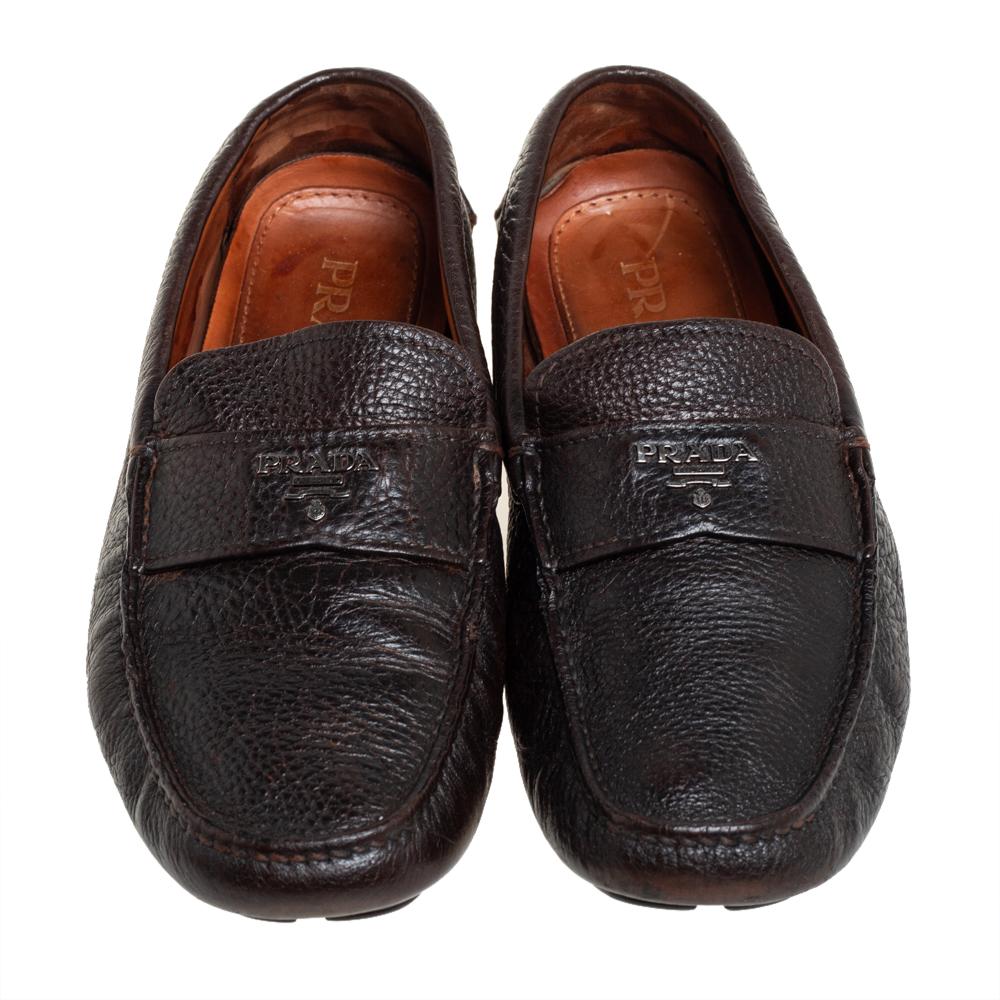 Prada Brown Leather Slip On Loafers Size 41 In Good Condition In Dubai, Al Qouz 2