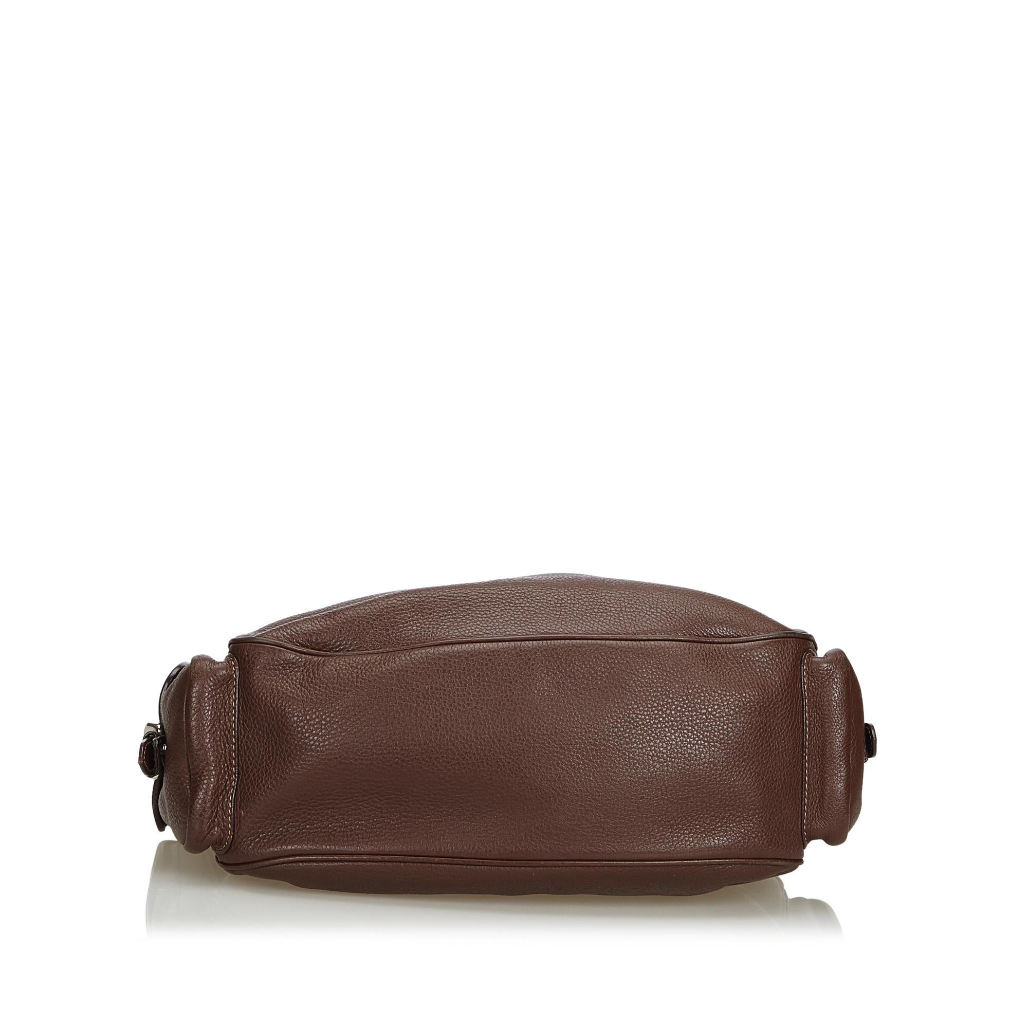 Prada Brown  Leather Vitello Daino Shoulder Bag Italy In Good Condition In Orlando, FL