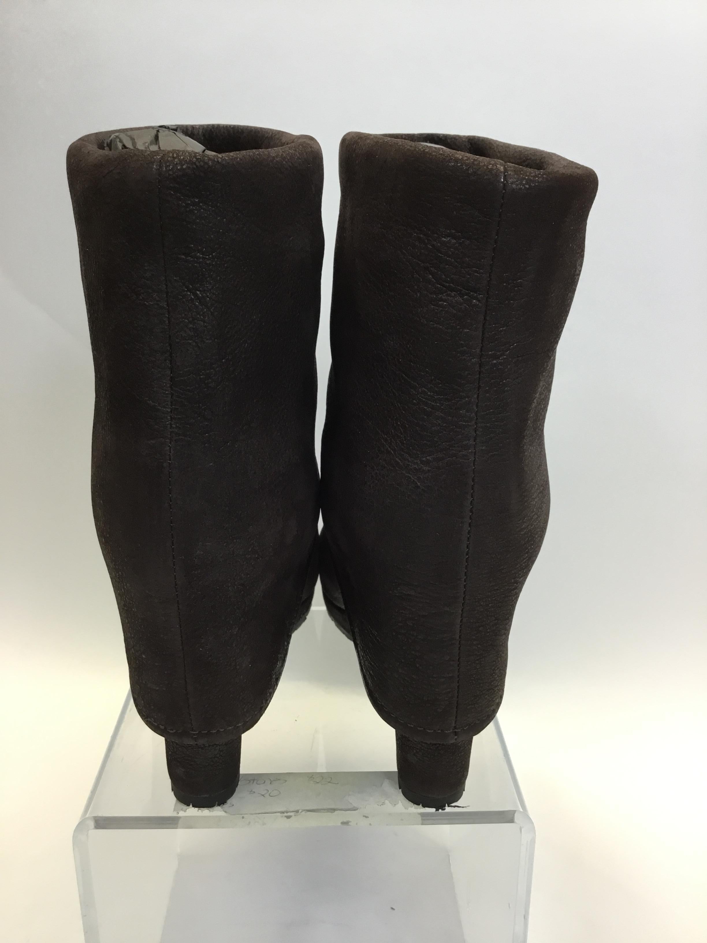 Prada Brown Leather Wedge Bootie In Good Condition For Sale In Narberth, PA