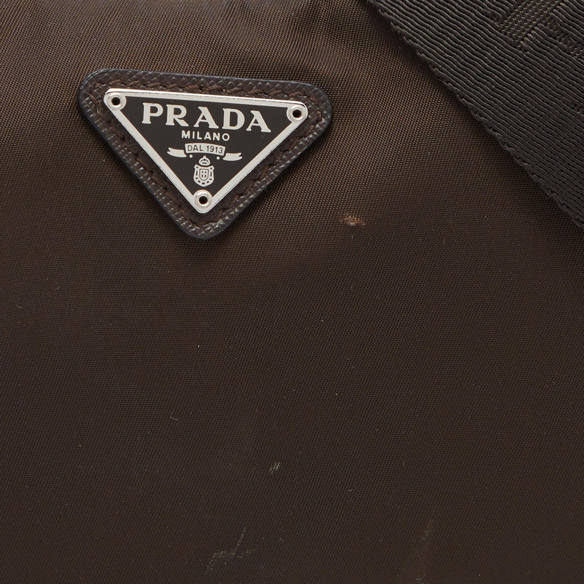 Prada Brown Nylon and Leather Re-Edition 2005 Shoulder Bag 6