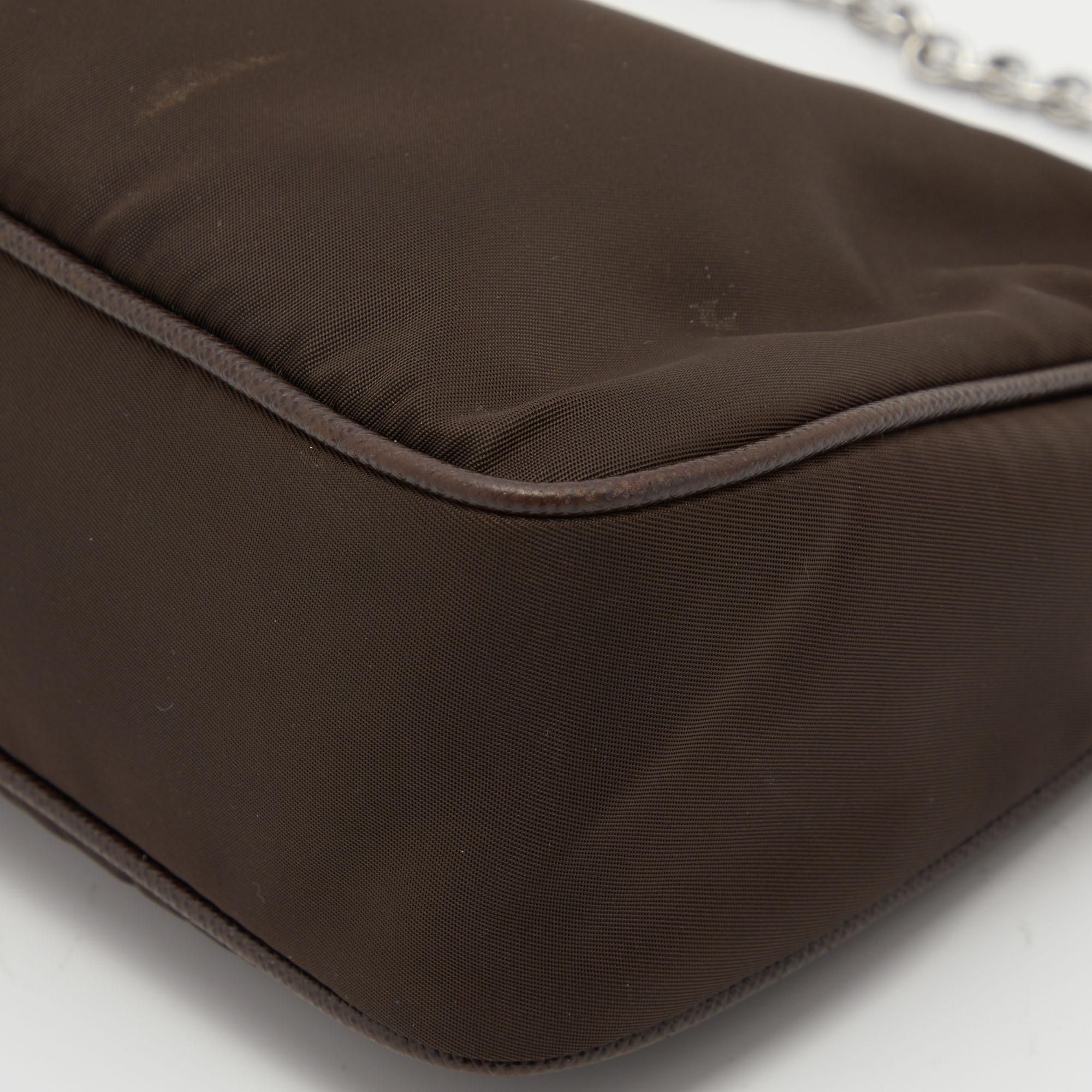 Prada Brown Nylon and Leather Re-Edition 2005 Shoulder Bag 2