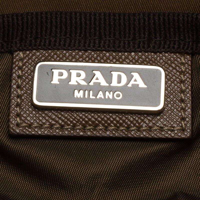 Prada Brown Nylon Laptop Case In Good Condition In Dubai, Al Qouz 2