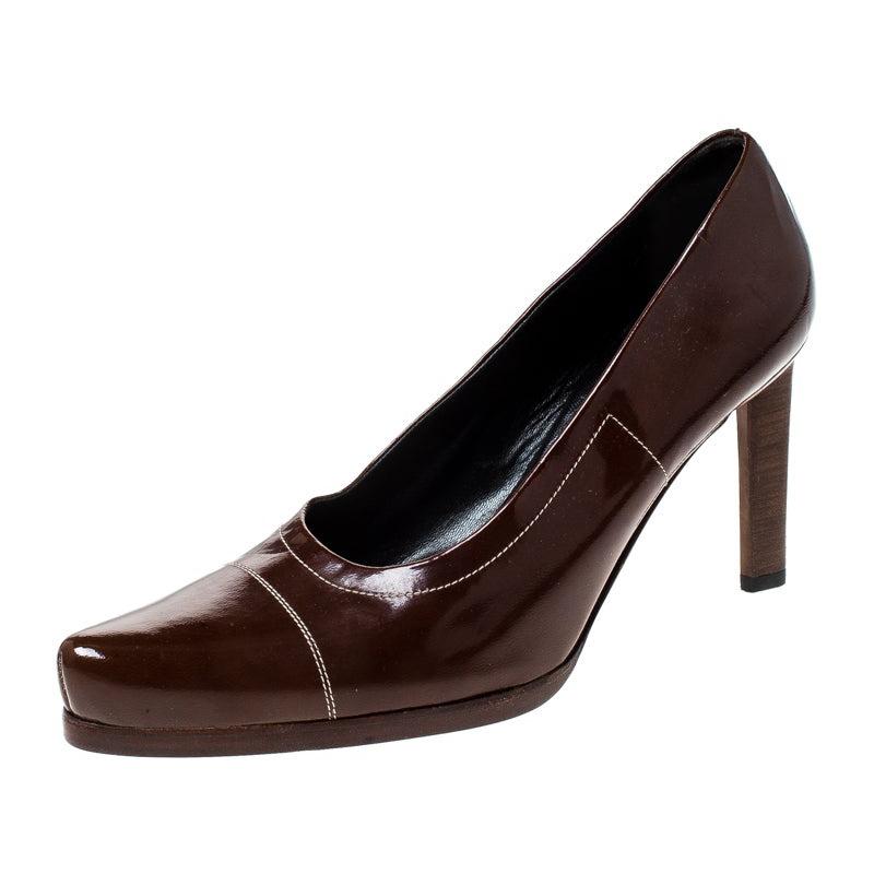 Prada Brown Patent Leather Pointed Toe Pumps Size 38 For Sale