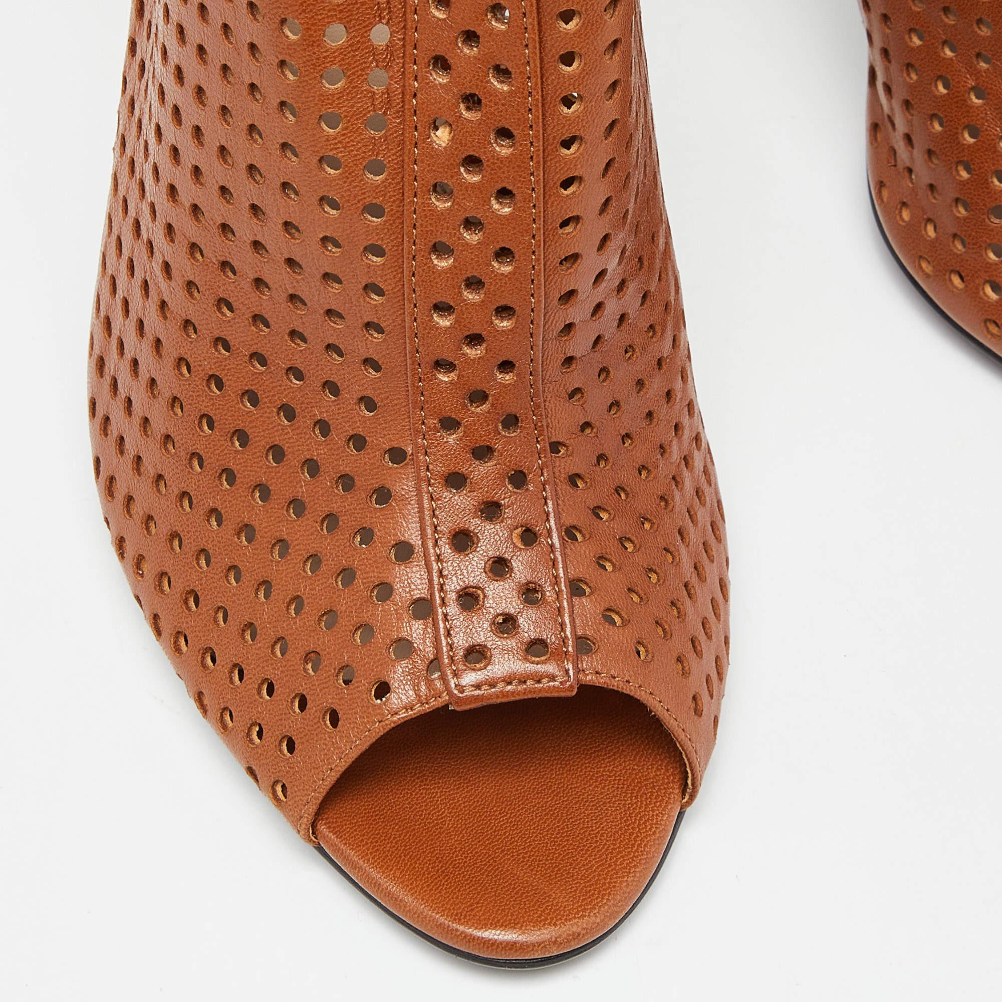 Prada Brown Perforated Leather Peep Toe Ankle Booties Size 39 In Excellent Condition In Dubai, Al Qouz 2