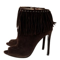 Prada - Bottines à bout ouvert en daim marron avec franges - Taille 37