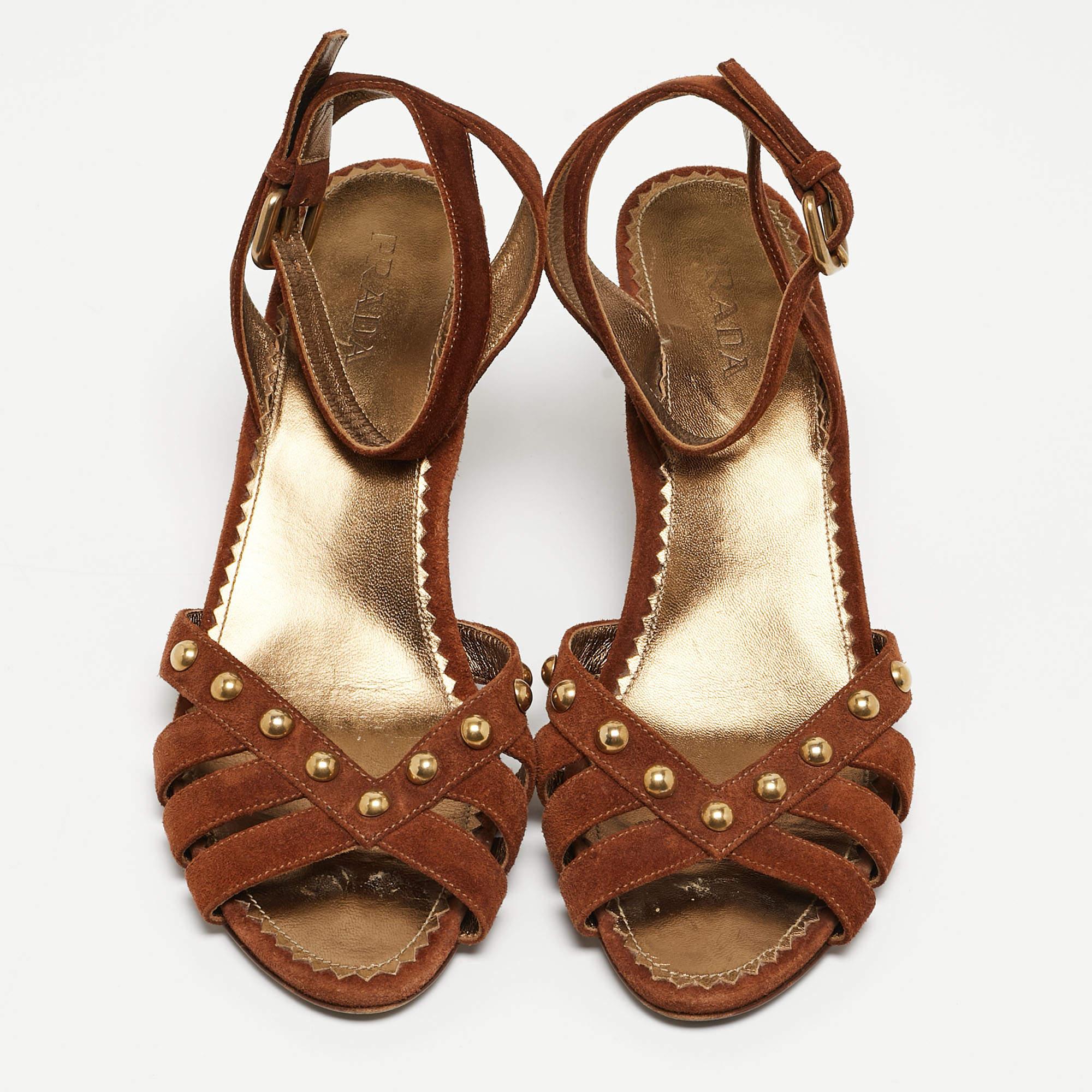 Prada Brown Suede Studded Wedge Ankle Strap Sandals Size 40.5 In Good Condition In Dubai, Al Qouz 2