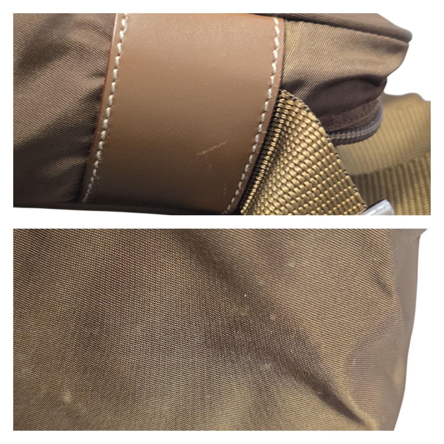 Prada Brown Tessuto Nylon Crossbody Messenger Bag en vente 4