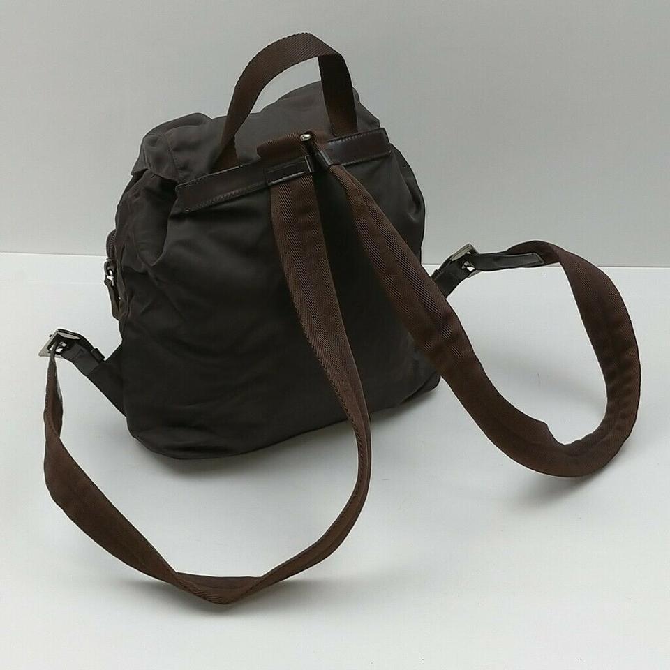 Prada Brown Tessuto Nylon Twin Pocket Backpack 863258 In Good Condition In Dix hills, NY