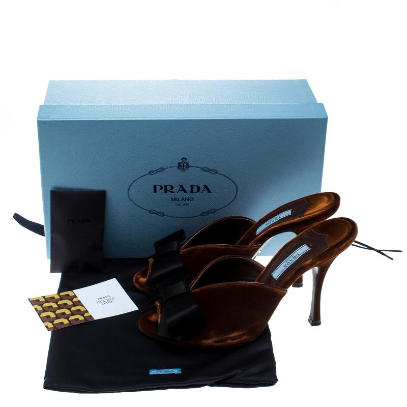 Prada Brown Velvet And Black Satin Bow Embellished Peep Toe Mules Size 38 2
