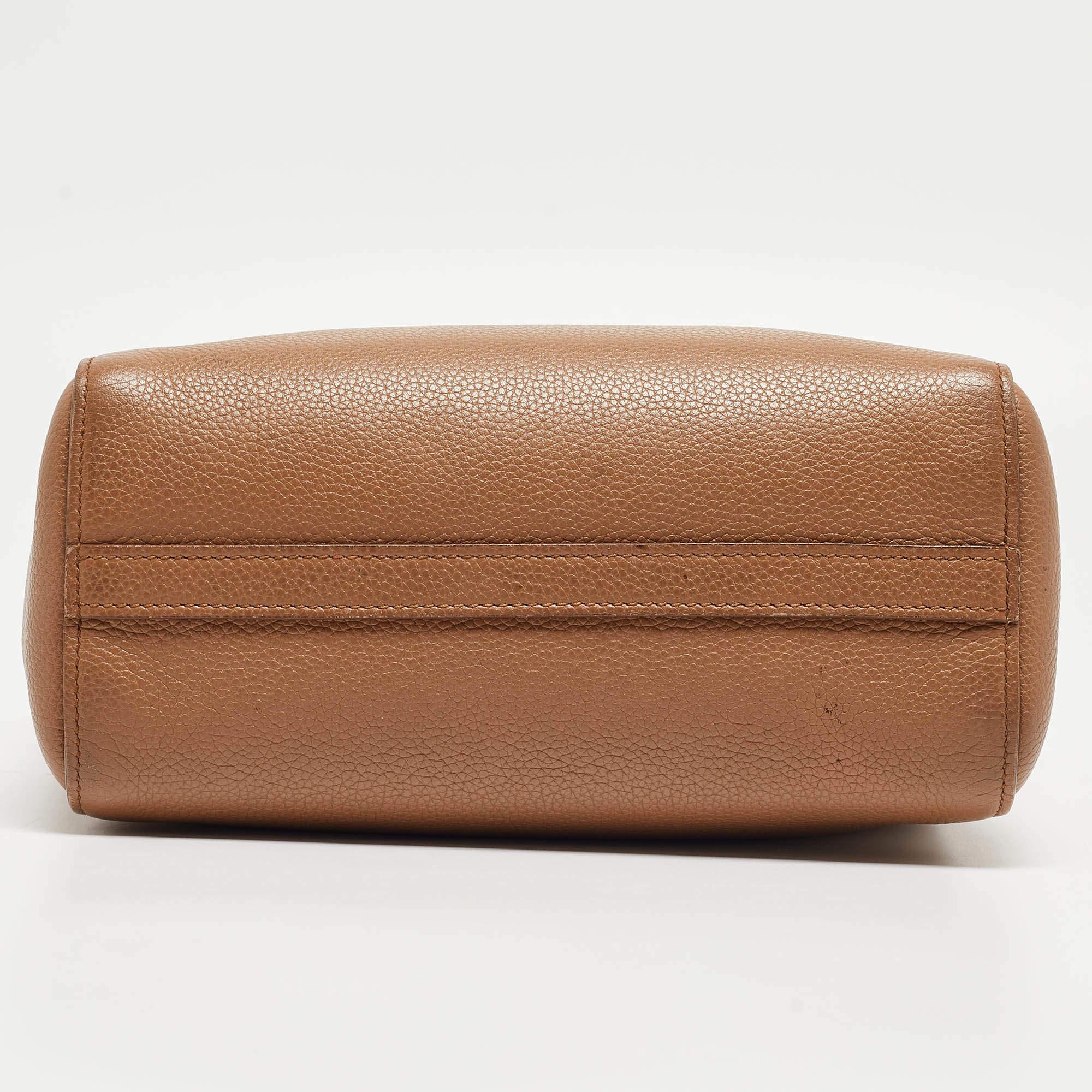 Prada Brown Vitello Daino Leather Logo Shoulder Bag For Sale 10