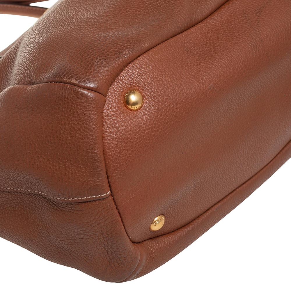 Prada Braun Vitello Daino Leder Sacca 2 Manici Hobo 8