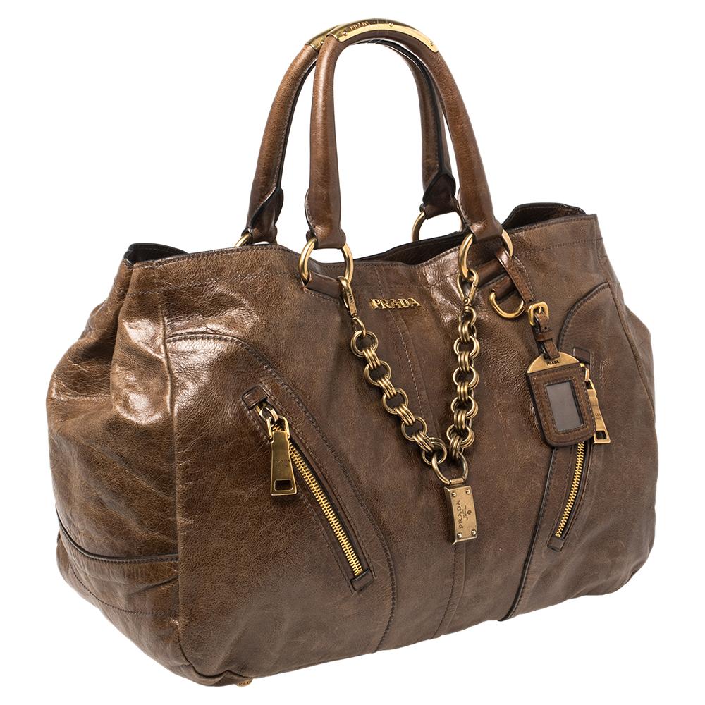 Prada Braun Vitello Glanz Leder Kette Link Tote Damen