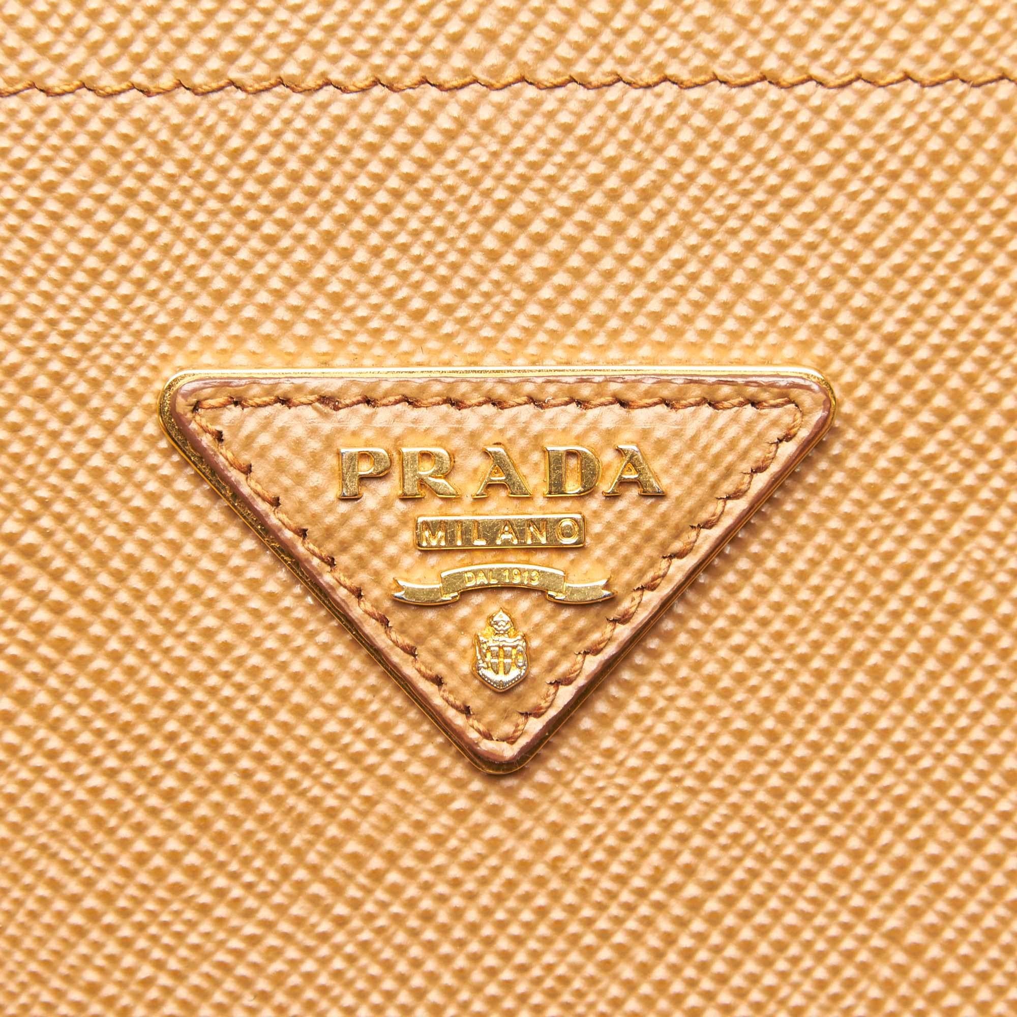 Prada Brown x Beige Saffiano Leather Tote Bag For Sale 1