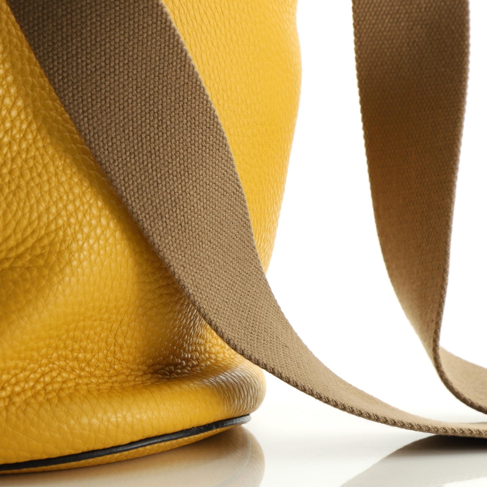 Prada Bucket Messenger Bag Vitello Daino Small 2