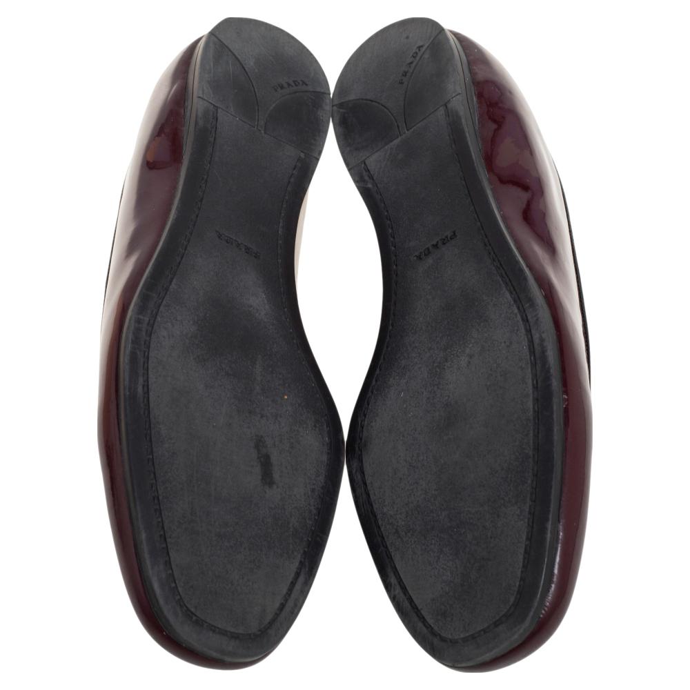 Prada Burgundy/Black Patent Leather Slip On Smoking Slipper Size 35 2