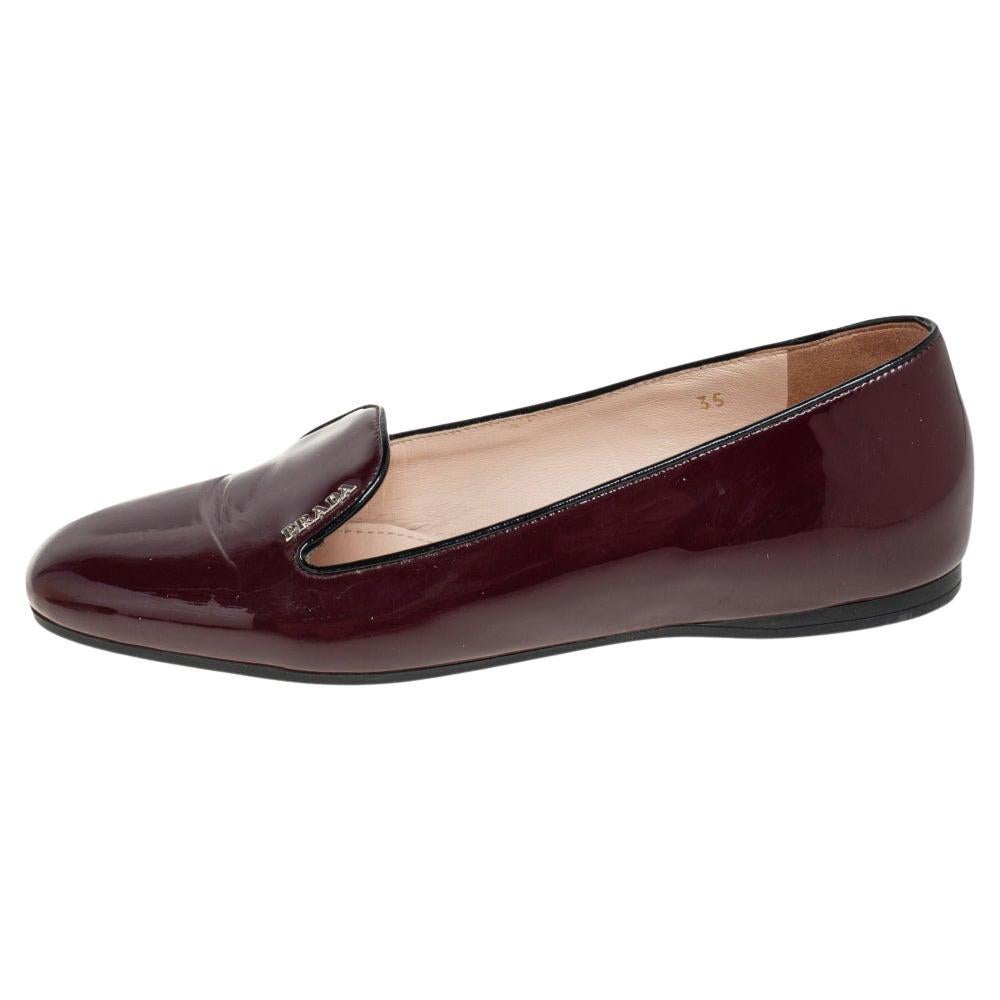 Prada Burgundy/Black Patent Leather Slip On Smoking Slipper Size 35 at  1stDibs | andarina shoes dubai