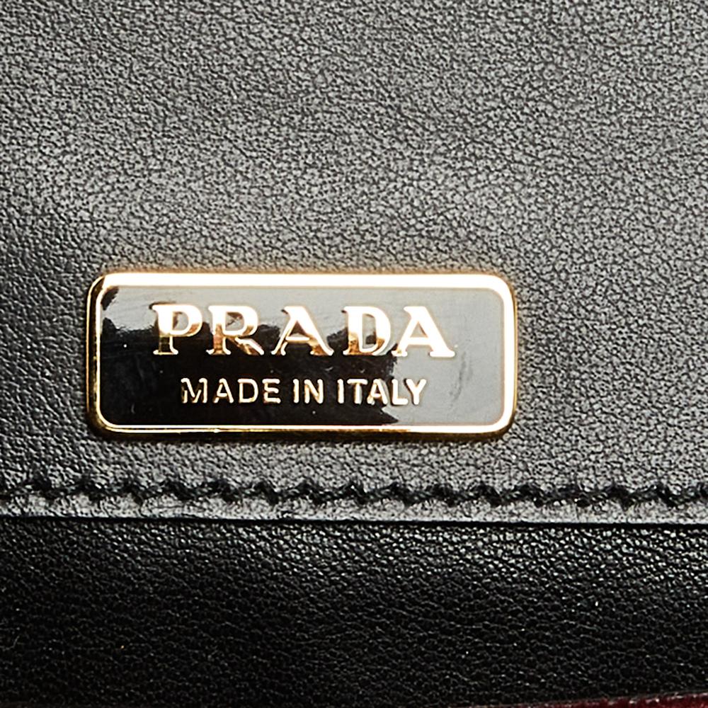 Prada Burgundy/Black Velvet & Leather Pionniere Crossbody Bag In Good Condition In Dubai, Al Qouz 2