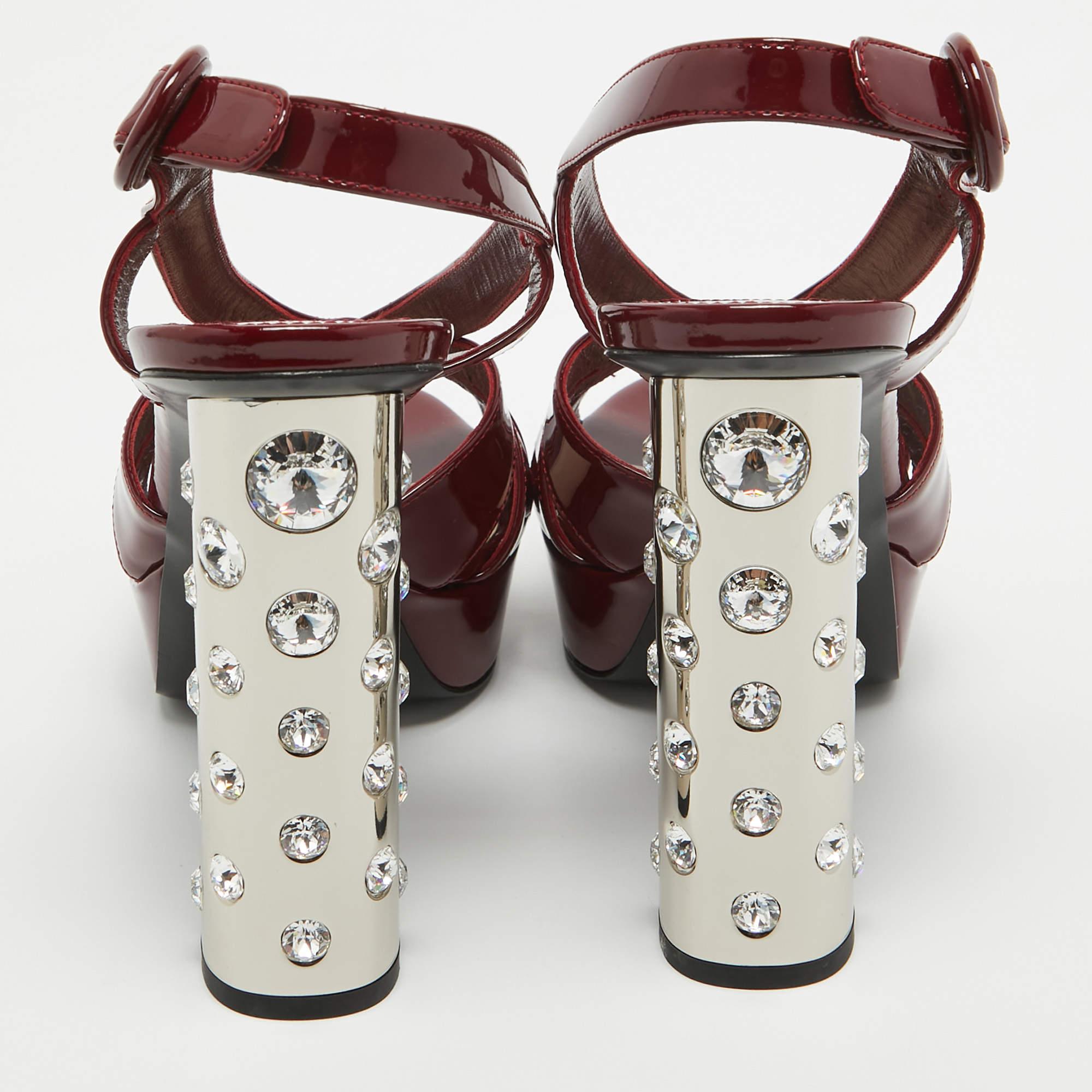 Prada Burgundy Patent Leather Strappy Platform Sandals Size 38 In Excellent Condition In Dubai, Al Qouz 2