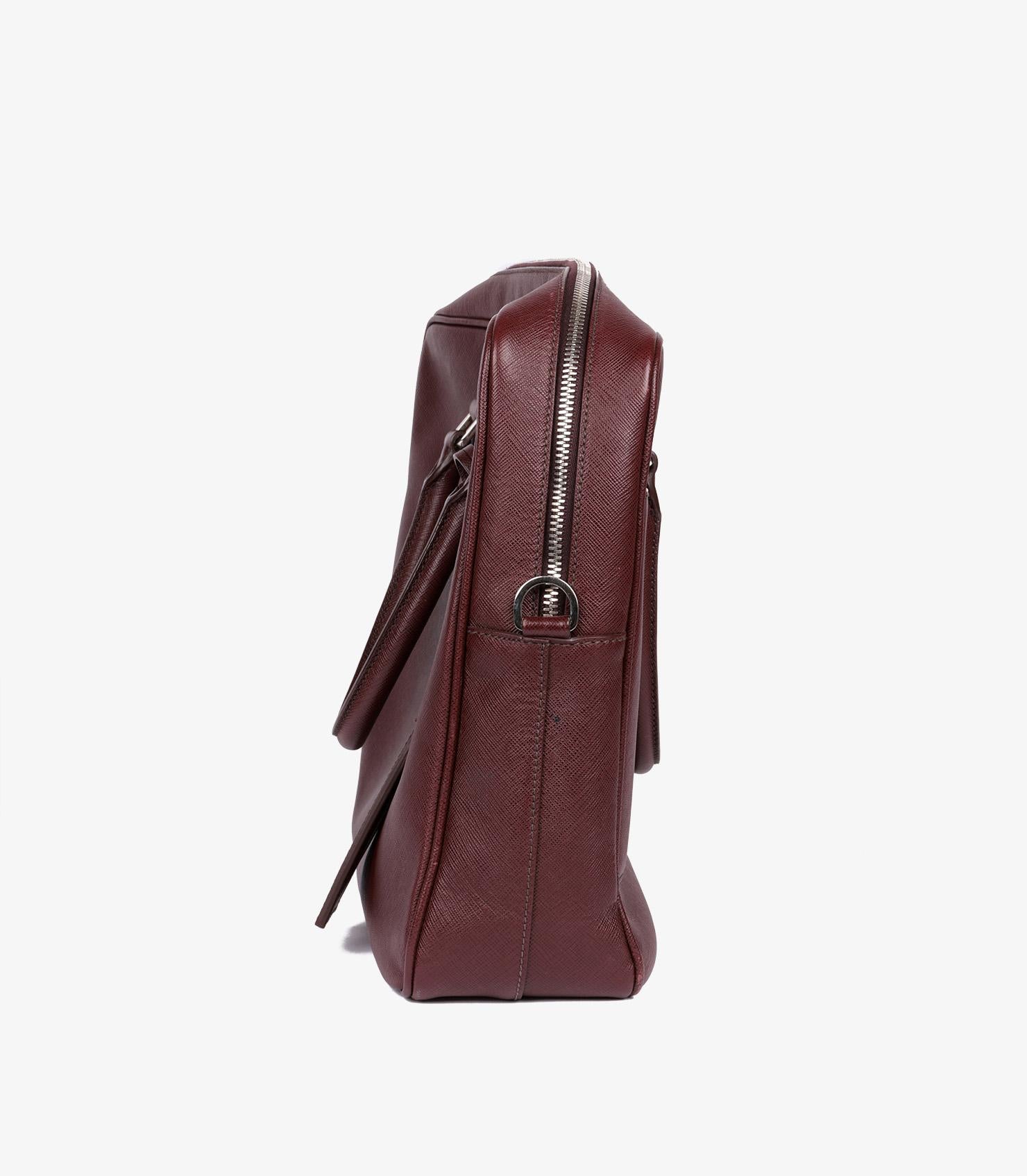 Prada Burgunderfarbene Saffiano-Leder-Arbeitstasche Damen im Angebot