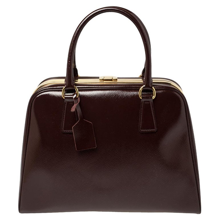 bolt on saffiano icon bag