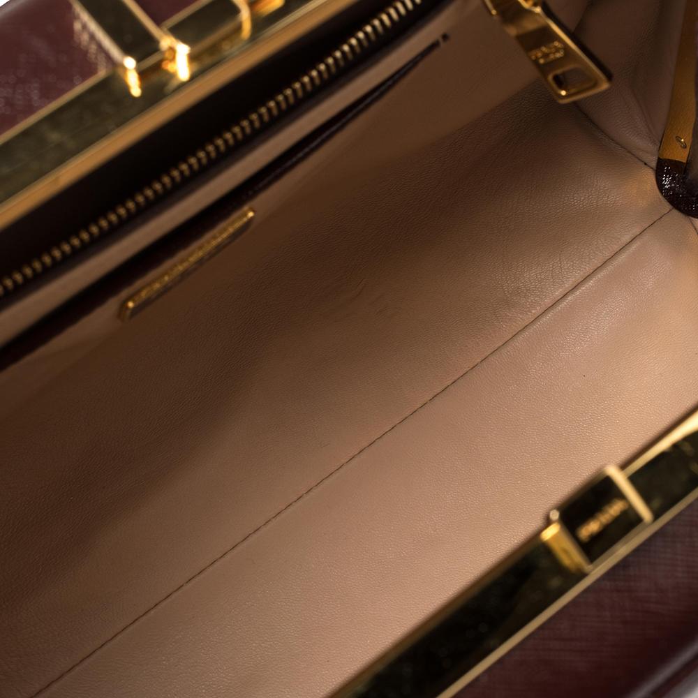 Prada Burgundy Saffiano Vernice Leather Pyramid Frame Satchel In Good Condition In Dubai, Al Qouz 2