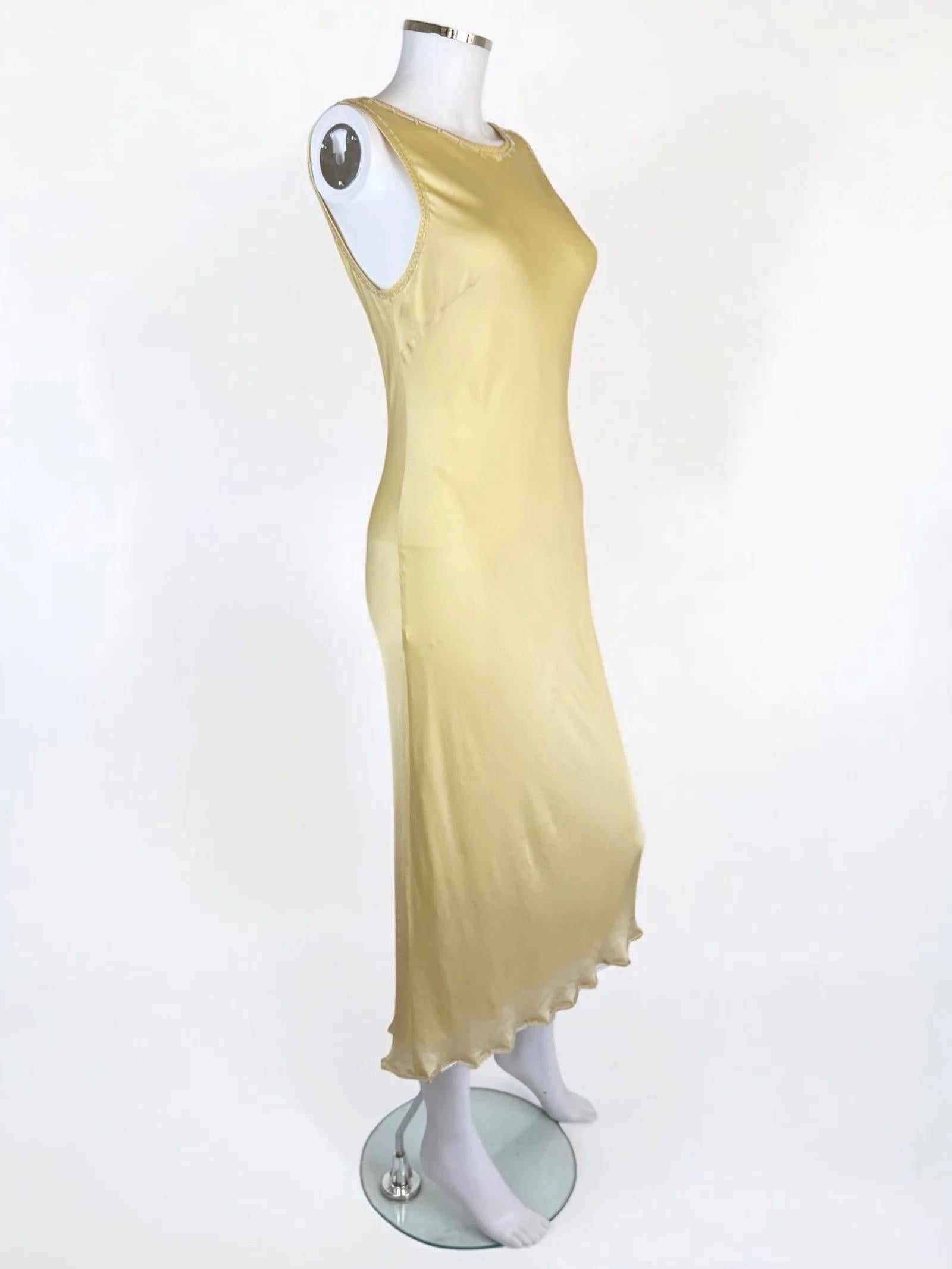 Robe en soie perlée jaune beurre de Prada, années 1990 Bon état - En vente à Marlborough, GB