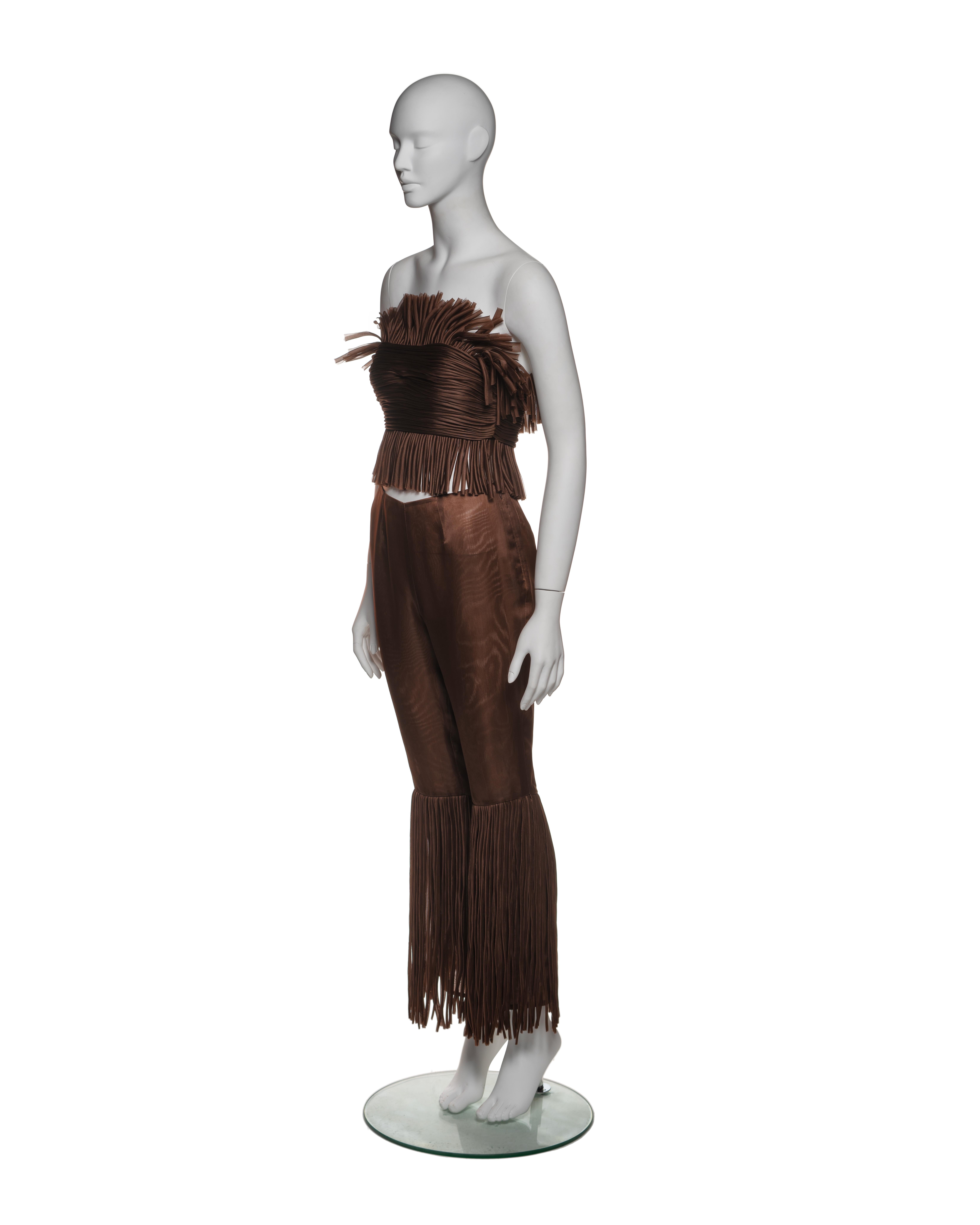 Prada by Miuccia Prada - Ensemble di frange in organza di seta marrone, SS 1993 in vendita 9