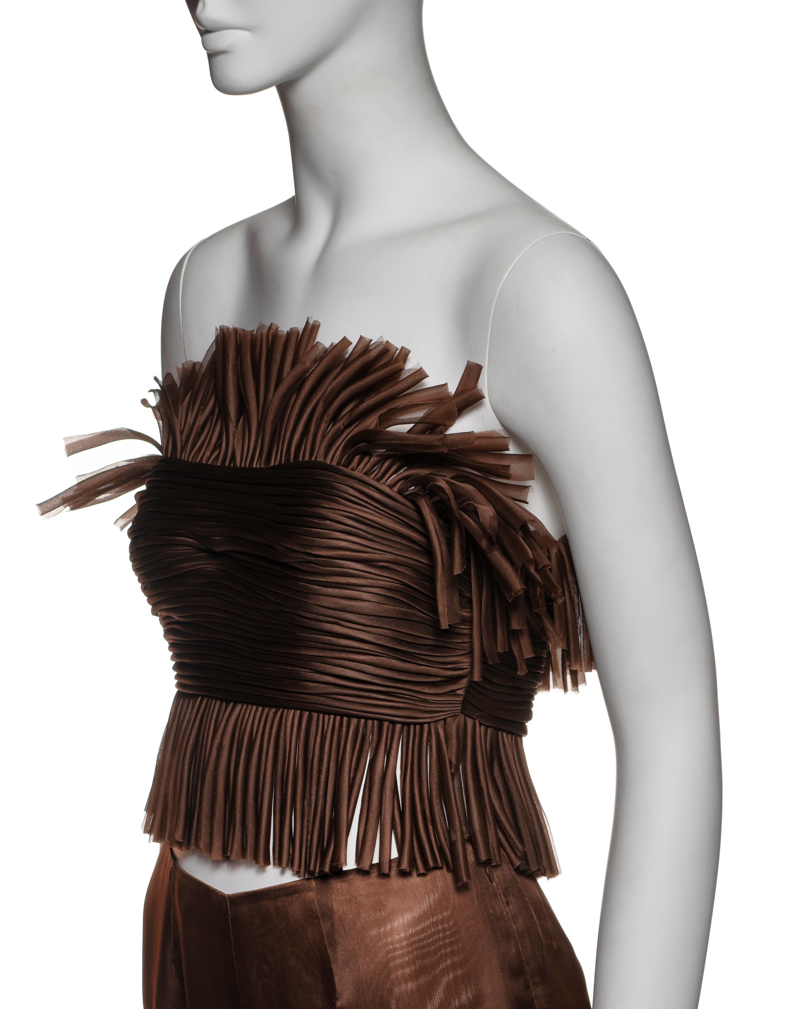 Prada by Miuccia Prada - Ensemble di frange in organza di seta marrone, SS 1993 in vendita 11