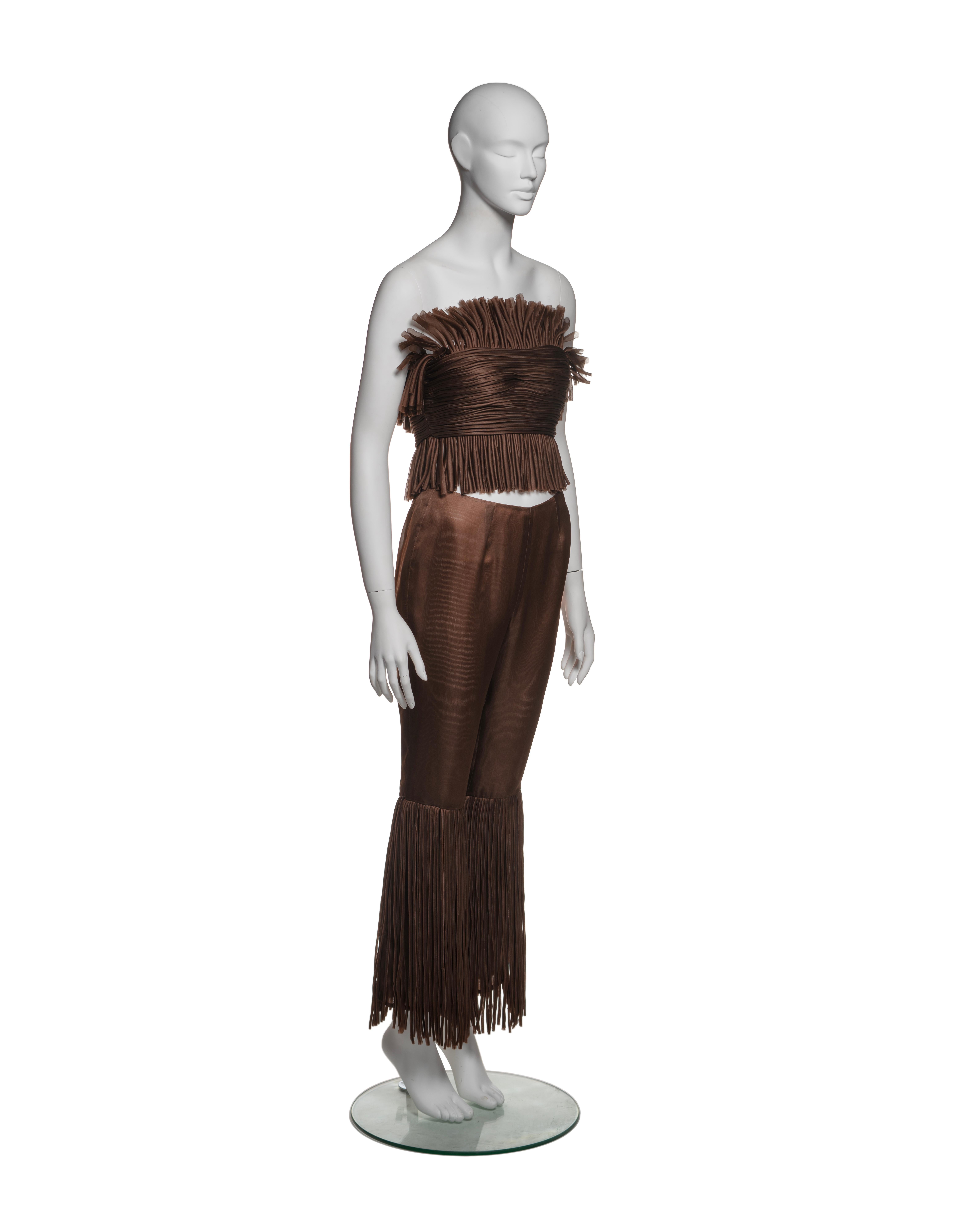 Prada by Miuccia Prada - Ensemble di frange in organza di seta marrone, SS 1993 in vendita 2