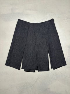 Prada by Miuccia Prada H/W 1998 Asymmetrischer, getäfelter Wollrock