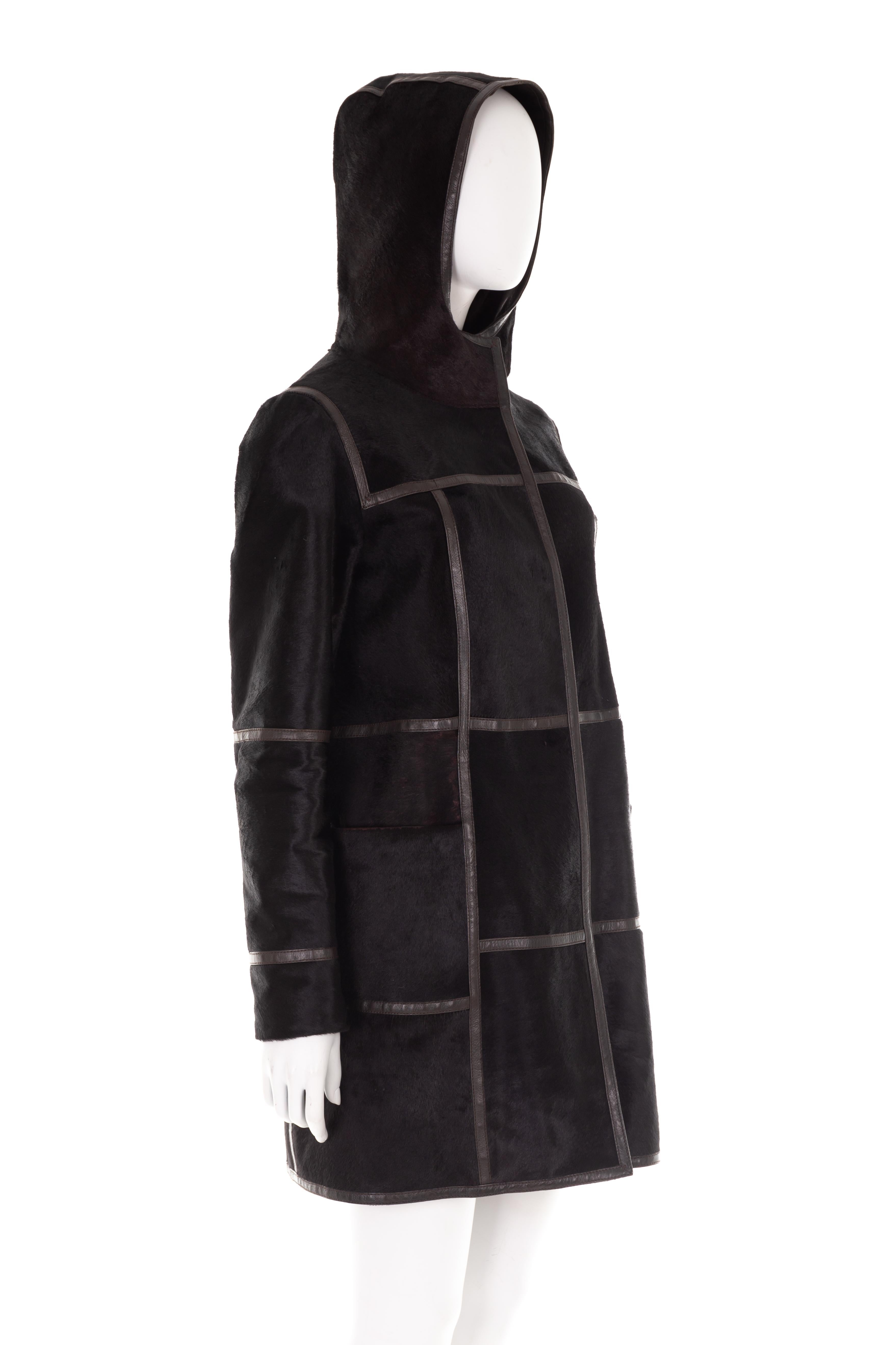 Prada by Miuccia Prada F/W 2005 black calfskin hooded coat  In Excellent Condition For Sale In Rome, IT
