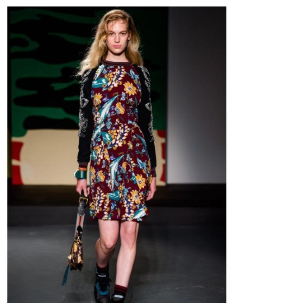 Prada by Miuccia Prada Veste croisée à imprimé floral 2014 Hawaii en vente 9